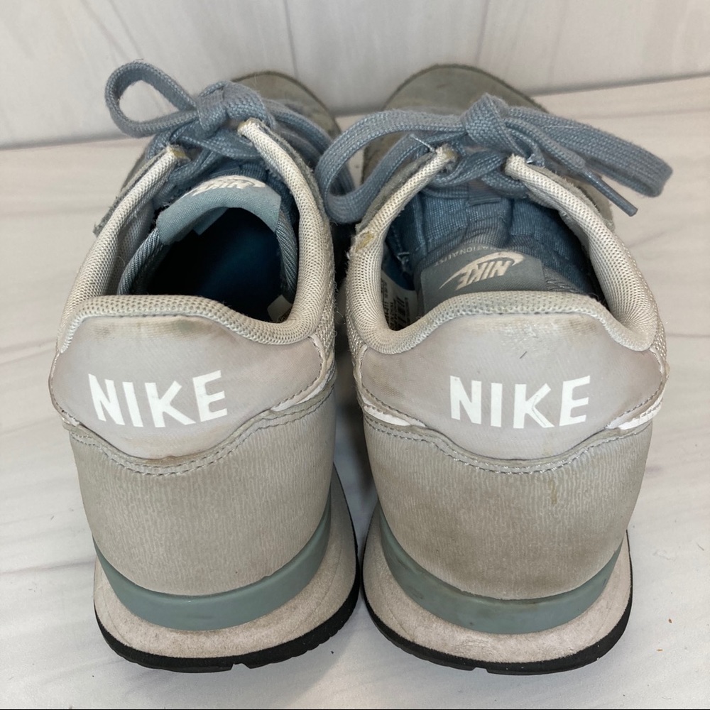 Nike Internationalist Suede Retro Sneakers 8.5 - Picture 3 of 4